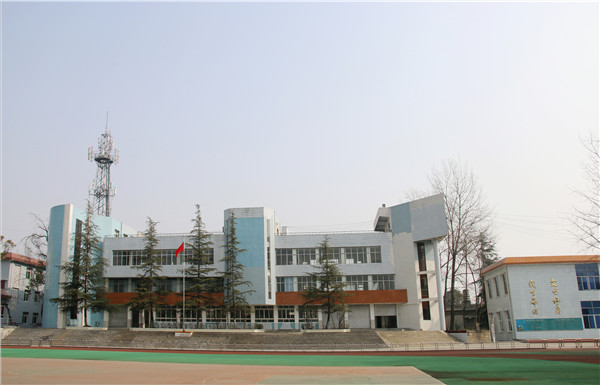 6教学楼.jpg